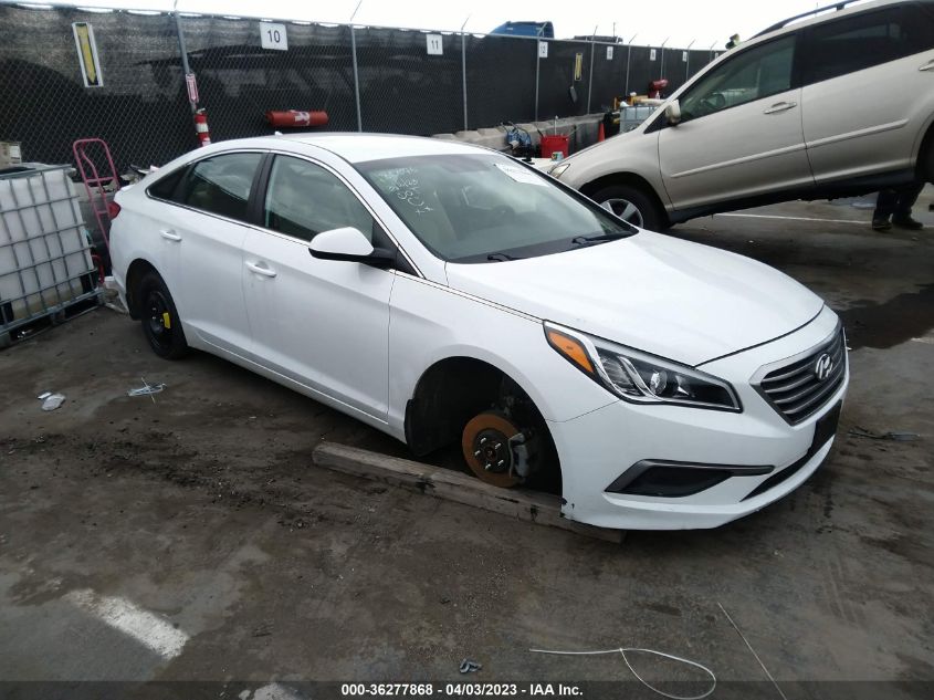 2017 HYUNDAI SONATA SE - 5NPE24AF1HH588337