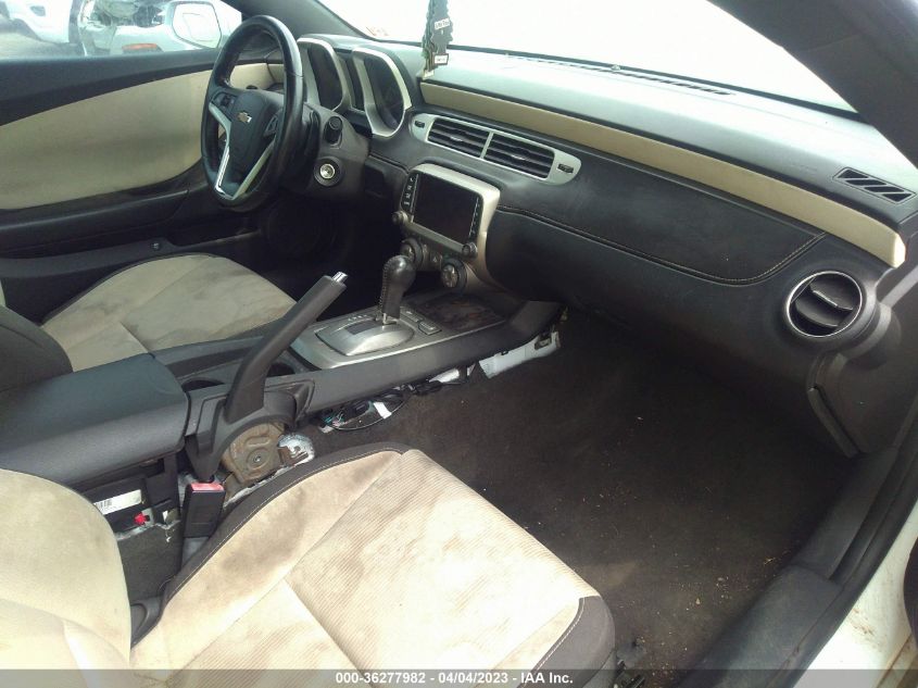 2015 CHEVROLET CAMARO LT - 2G1FD1E35F9158736