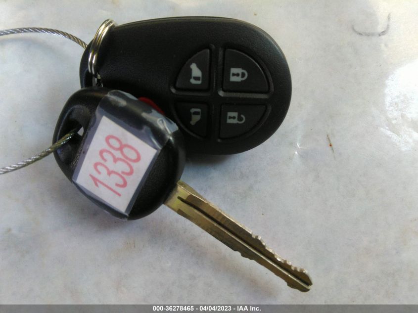 2015 TOYOTA SIENNA LE - 5TDKK3DC9FS672055