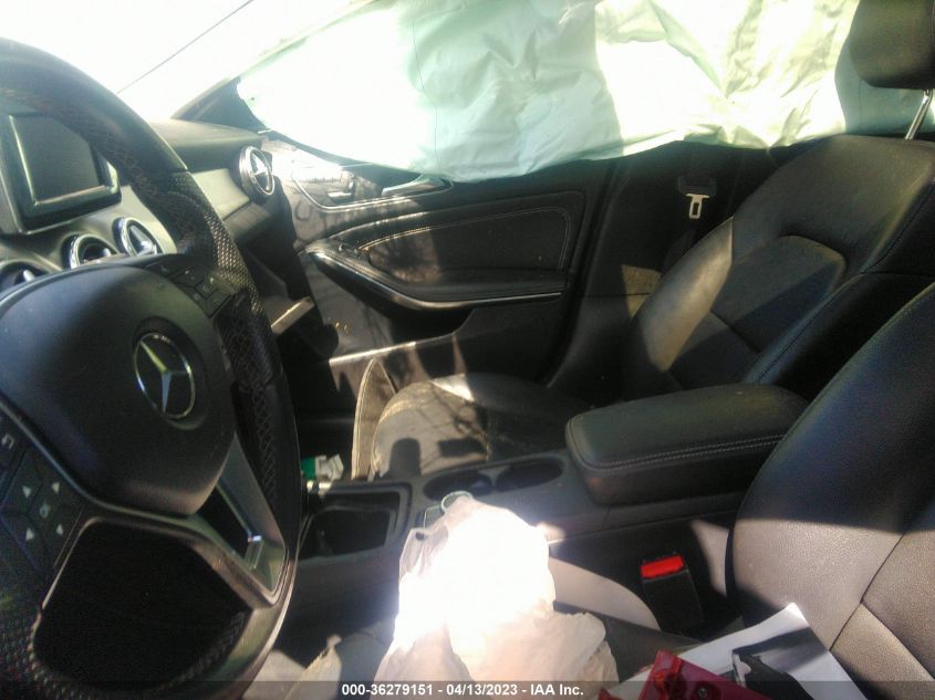 2015 MERCEDES-BENZ GLA-CLASS GLA 250 - WDCTG4EB0FJ176358