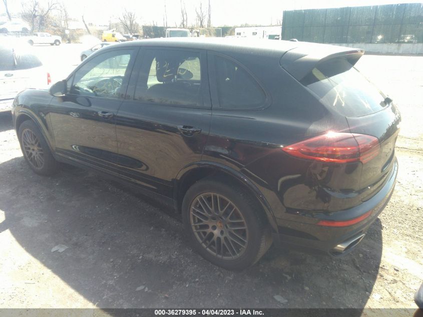 2018 PORSCHE CAYENNE WP1AA2A29JKA01892