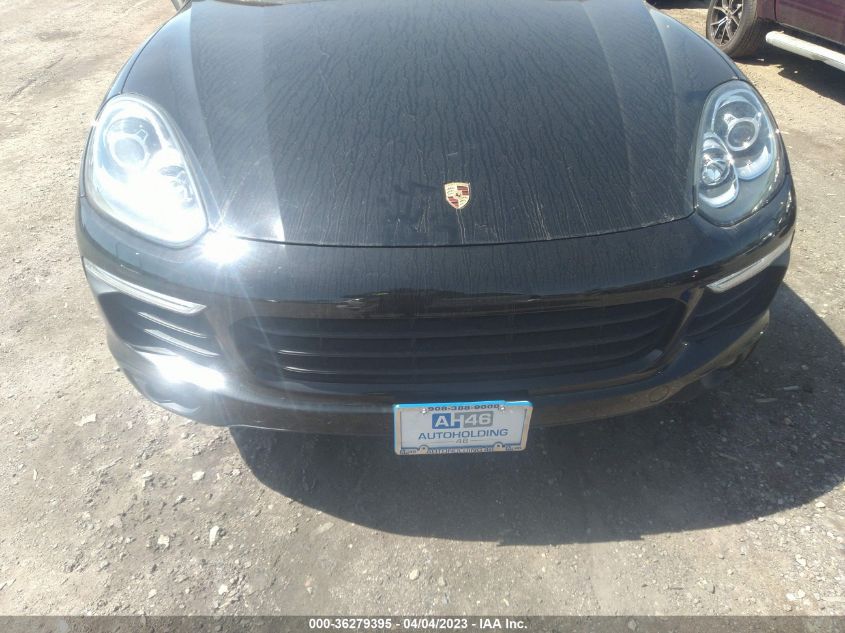 2018 PORSCHE CAYENNE WP1AA2A29JKA01892