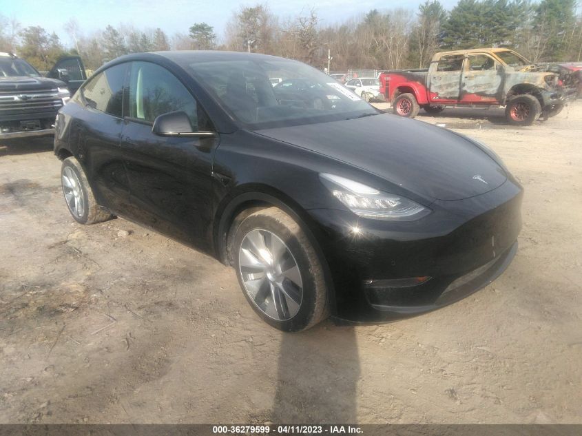 2021 TESLA MODEL Y LONG RANGE - 5YJYGDEEXMF124729