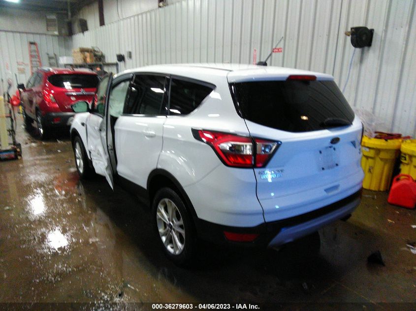 2017 FORD ESCAPE SE - 1FMCU0GD0HUA81639