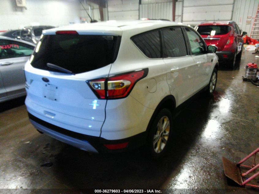 2017 FORD ESCAPE SE - 1FMCU0GD0HUA81639