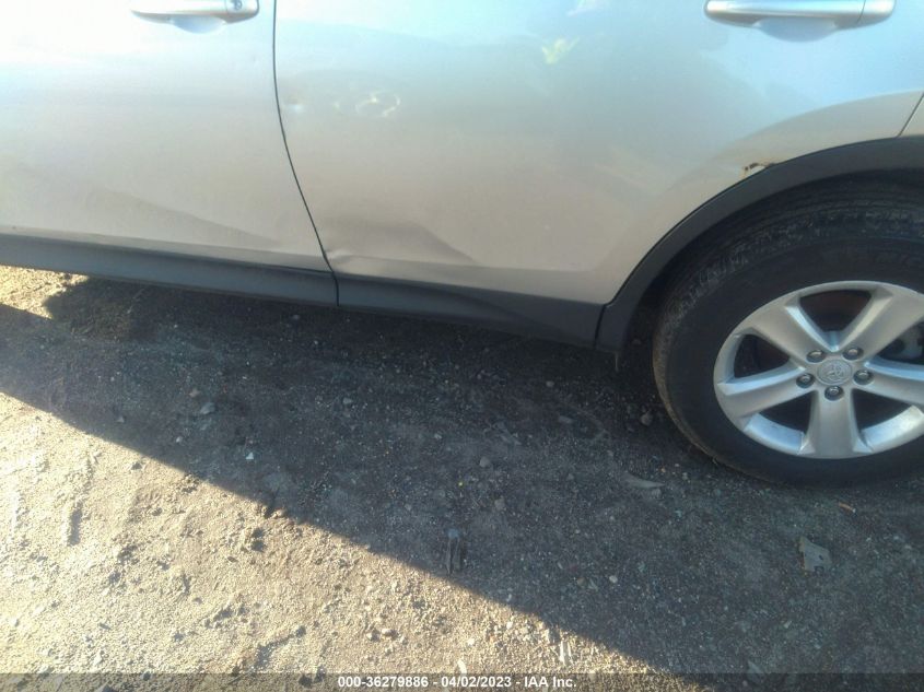 2013 TOYOTA RAV4 XLE - JTMRFREV8DD005752