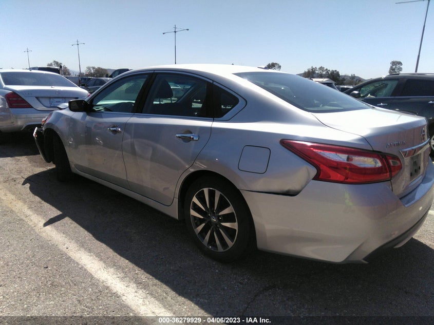 VIN 1N4AL3APXHC185604 2017 NISSAN ALTIMA 2.5 SV