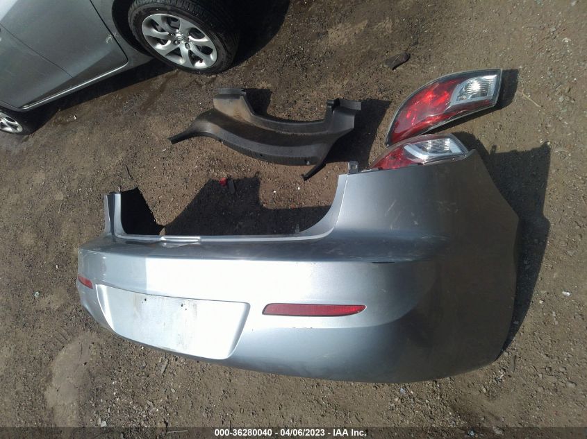 2013 MAZDA MAZDA3 I SPORT - JM1BL1UP0D1809303
