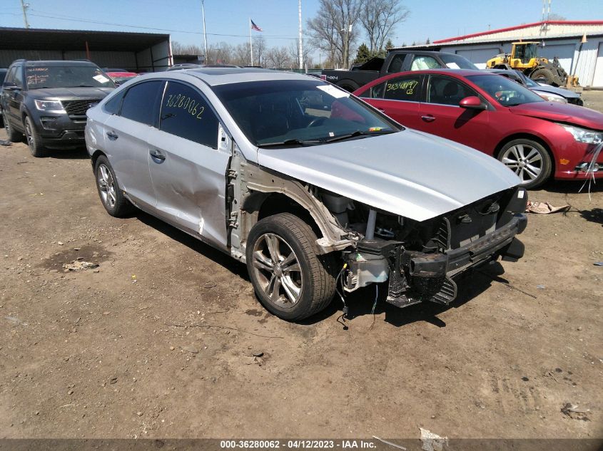 2018 HYUNDAI SONATA SPORT - 5NPE34AFXJH660154