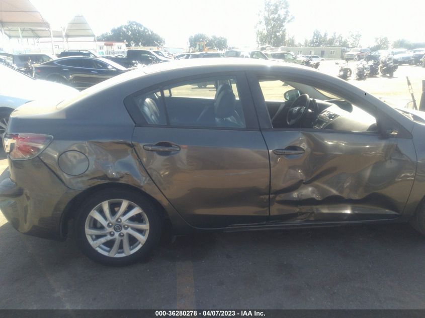 2013 MAZDA MAZDA3 I GRAND TOURING - JM1BL1WP2D1785714