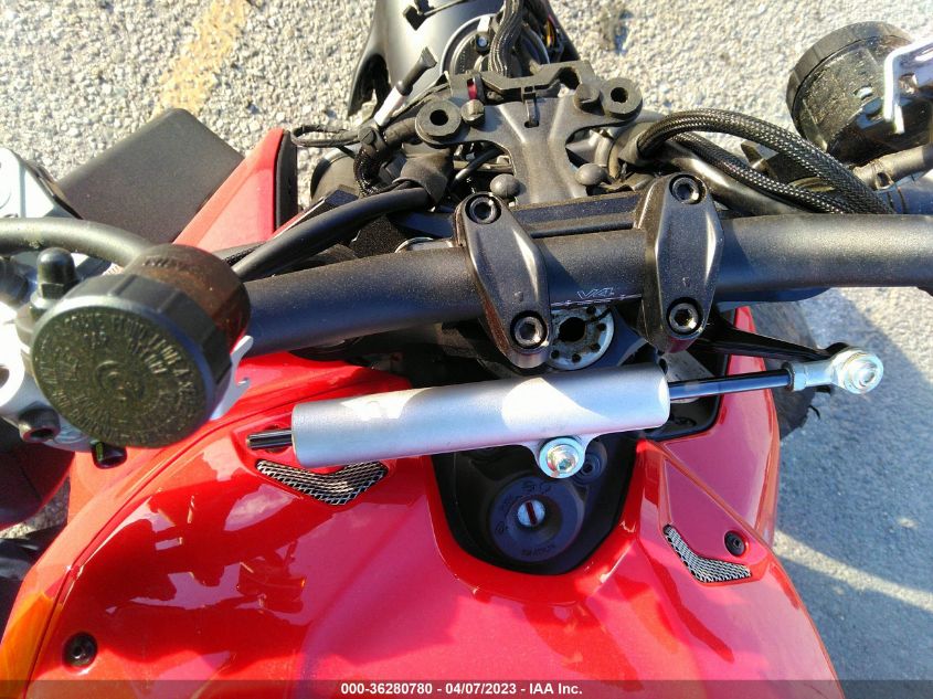 2022 DUCATI STREETFIGHTER V4/V4S ZDMFAKNW4NB008375