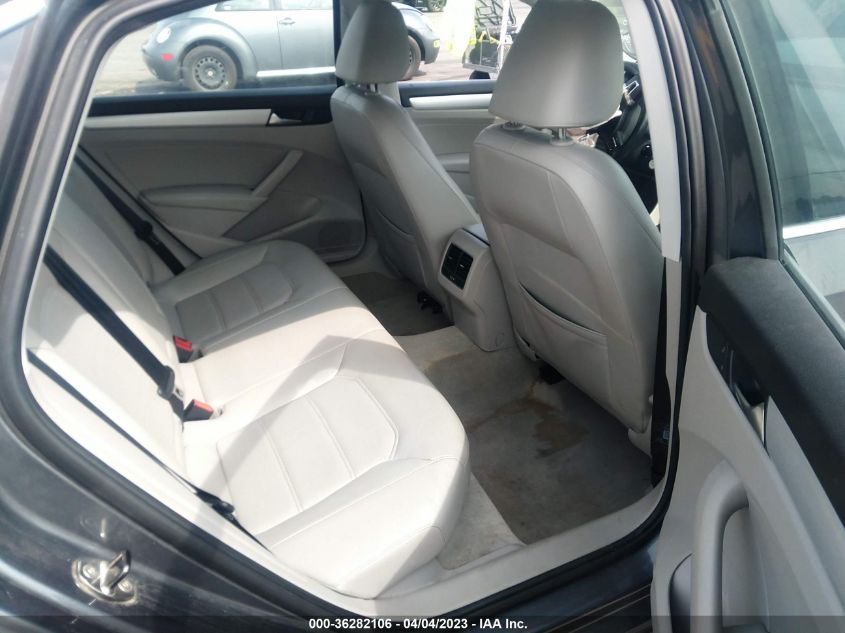 2013 VOLKSWAGEN PASSAT TDI SE W/SUNROOF - 1VWBN7A32DC045860