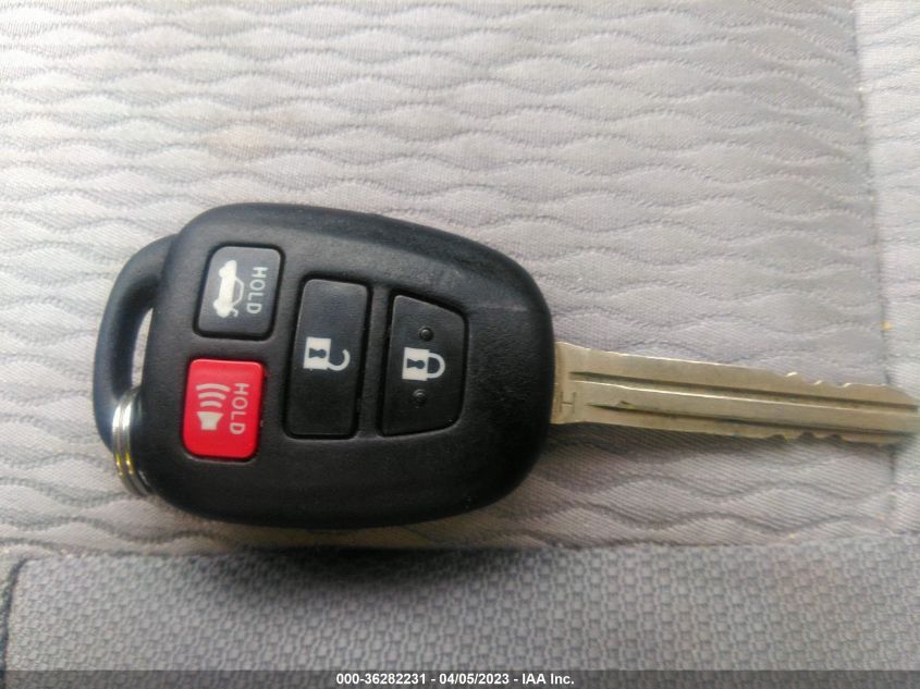 2015 TOYOTA COROLLA LE - 2T1BURHE9FC334348