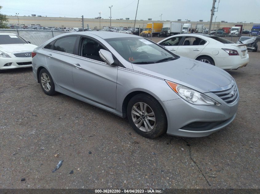 2014 HYUNDAI SONATA GLS - 5NPEB4AC6EH893916