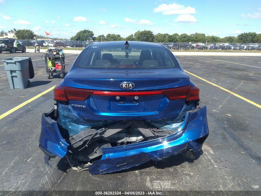 VIN 3KPF24AD2LE210303 2020 KIA FORTE LXS