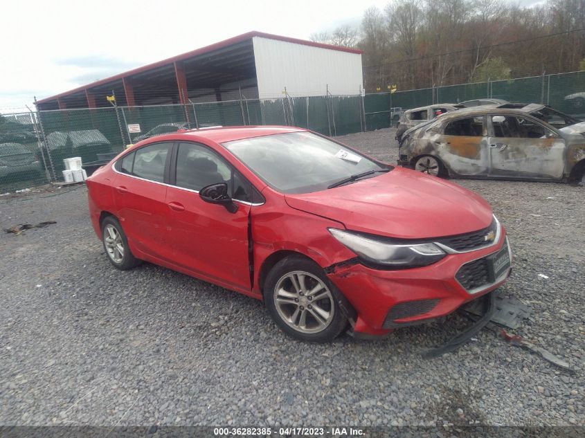 2018 CHEVROLET CRUZE LT - 1G1BE5SM2J7225710