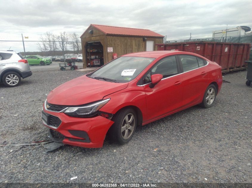 2018 CHEVROLET CRUZE LT - 1G1BE5SM2J7225710