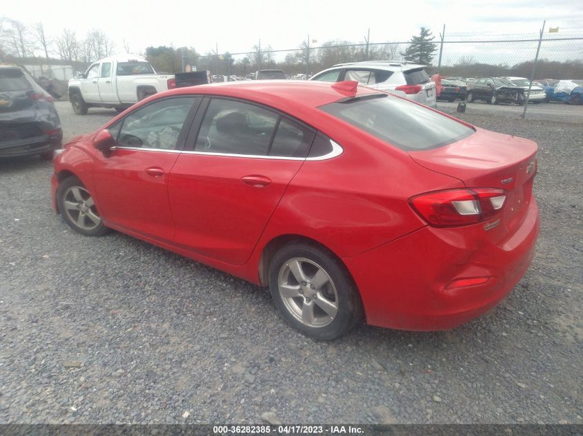 2018 CHEVROLET CRUZE LT - 1G1BE5SM2J7225710