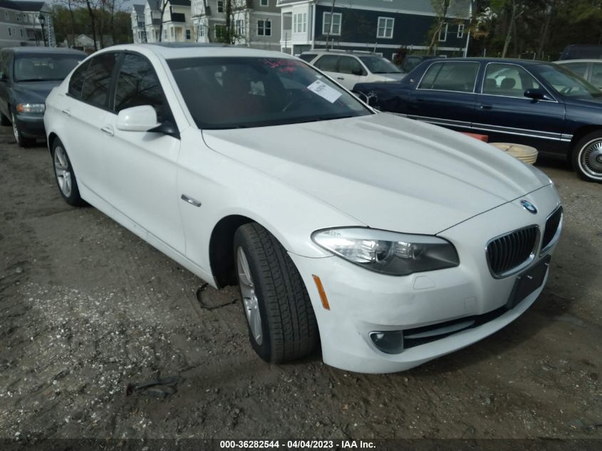 2013 BMW 5 SERIES 528I - WBAXG5C52DDY32854