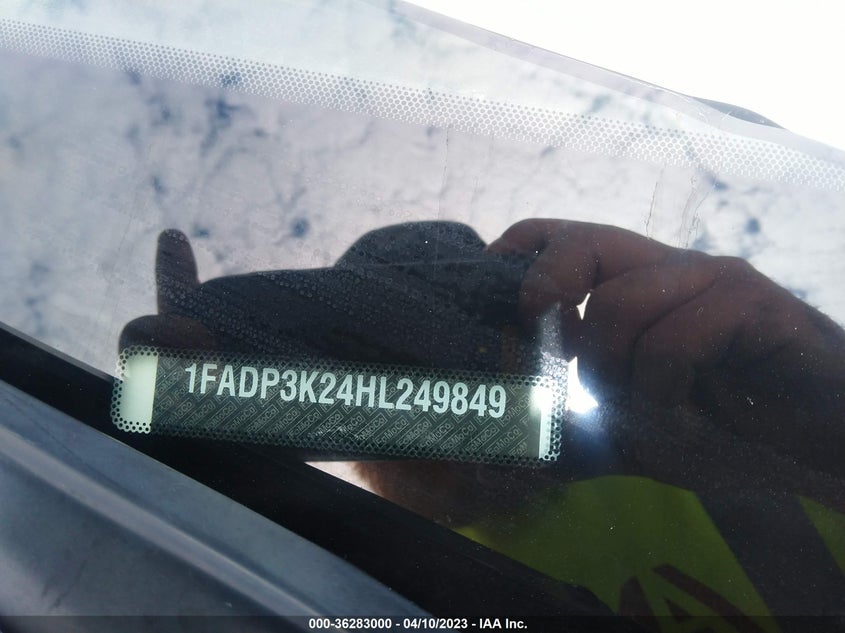 VIN 1FADP3K24HL249849 2017 FORD FOCUS SE