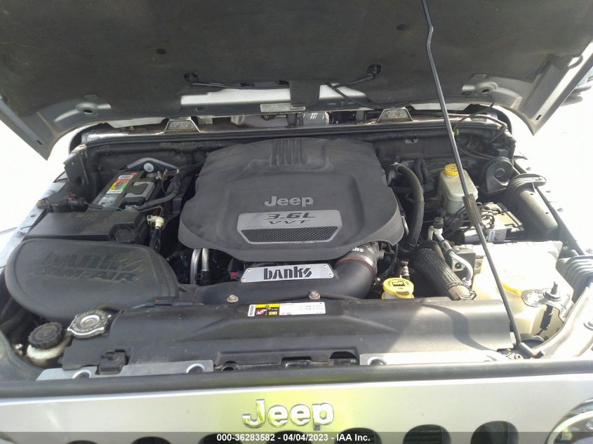 2013 JEEP WRANGLER UNLIMITED SAHARA - 1C4HJWEG8DL641037