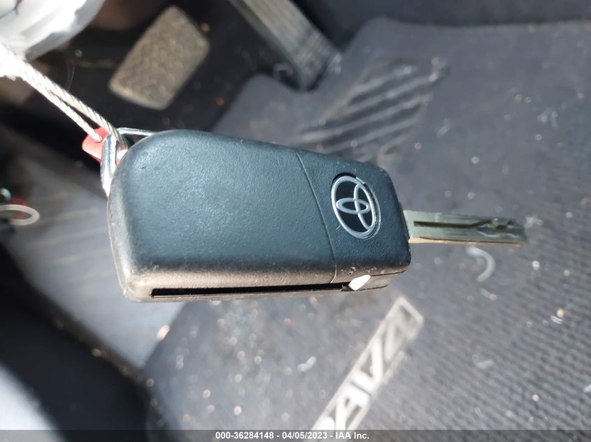VIN 2T3H1RFVXMC138204 2021 TOYOTA RAV4 LE
