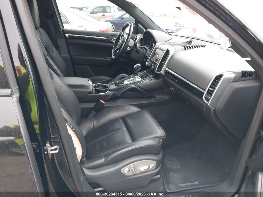 2016 PORSCHE CAYENNE - WP1AA2A26GKA37144