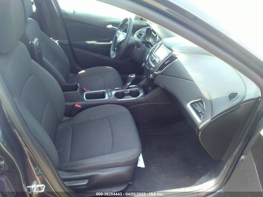 VIN 3G1BE6SMXJS540732 2018 CHEVROLET CRUZE LT
