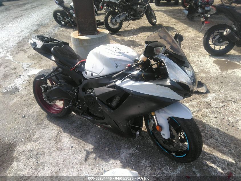 VIN JS1GR7MA6L7100707 2020 SUZUKI GSX-R750