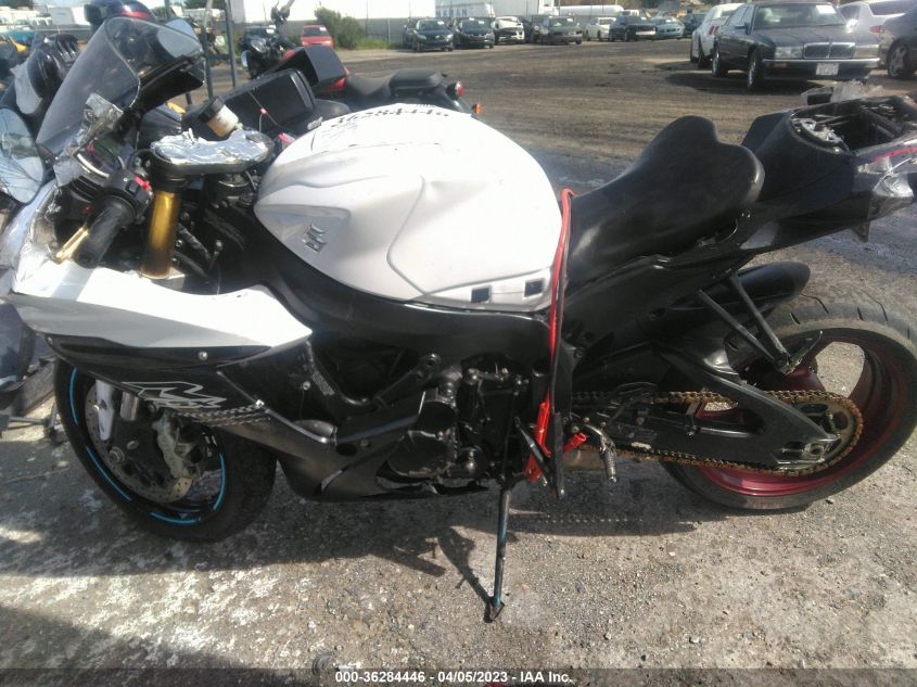 VIN JS1GR7MA6L7100707 2020 SUZUKI GSX-R750