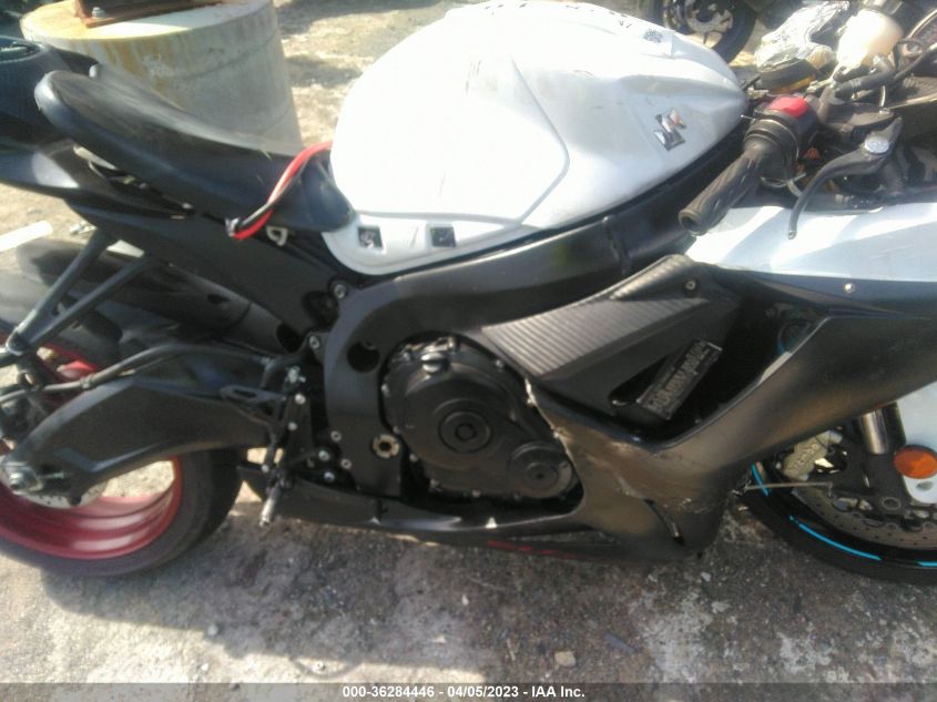 VIN JS1GR7MA6L7100707 2020 SUZUKI GSX-R750