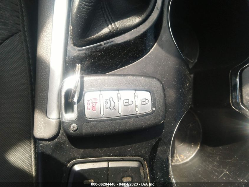 2013 HYUNDAI SONATA HYBRID - KMHEC4A44DA070957
