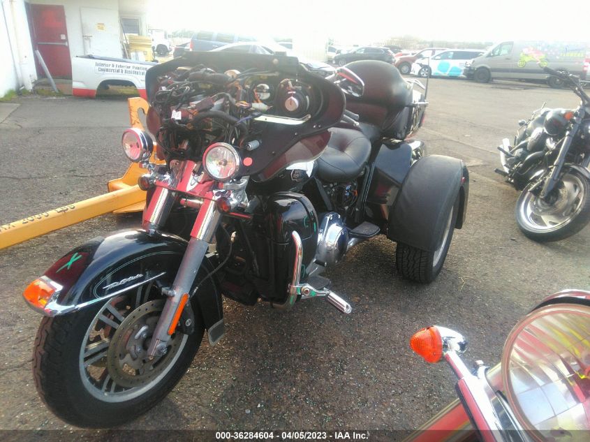 2012 HARLEY-DAVIDSON FLHTCUTG TRI GLIDE ULTRA CLASSIC 1HD1MAM14CB856832