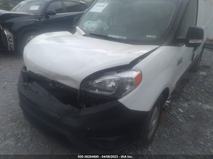 VIN ZFBERFAB8J6L51061 2018 RAM PROMASTER CITY TRADESMAN