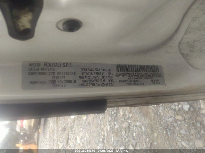 VIN ZFBERFAB8J6L51061 2018 RAM PROMASTER CITY TRADESMAN