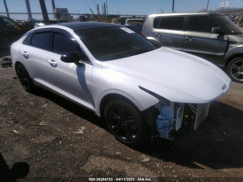 2022 KIA K5 GT-LINE - 5XXG64J22NG086454