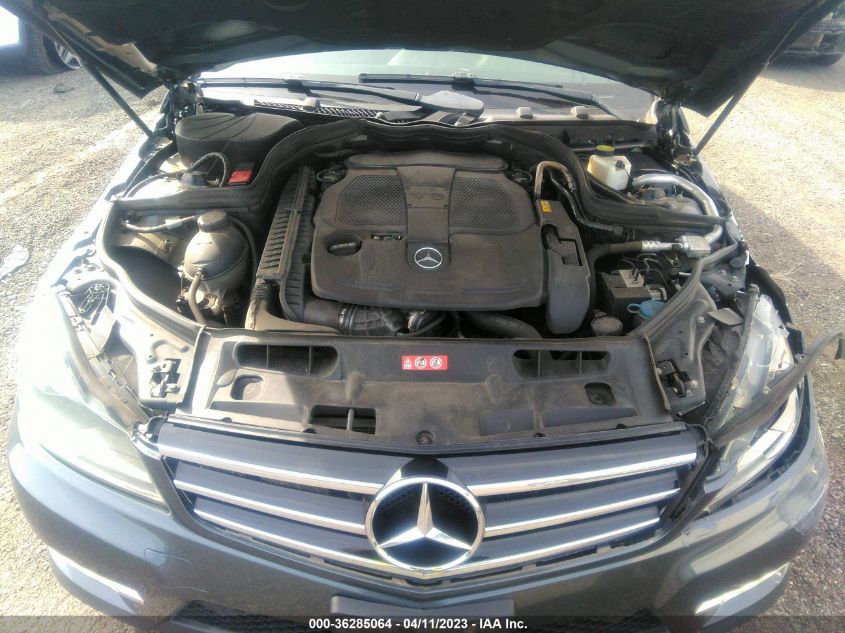 2014 MERCEDES-BENZ C-CLASS C 300 - WDDGF8ABXEA908829