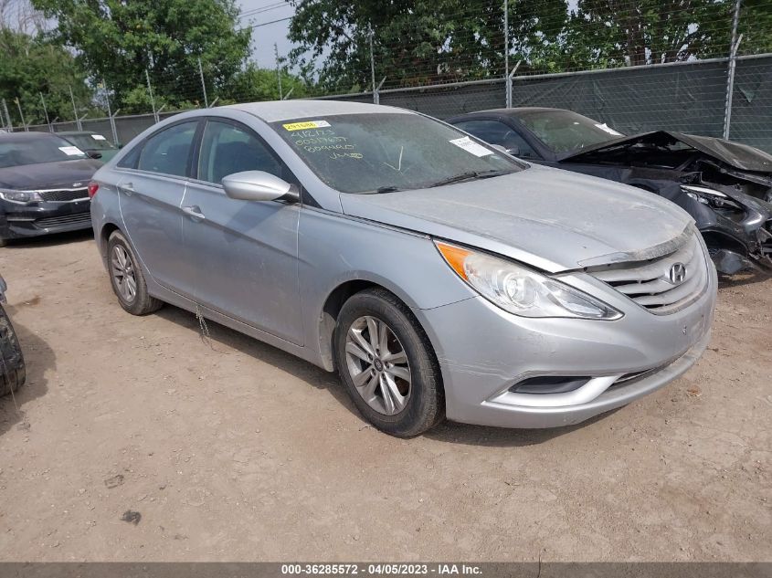 2013 HYUNDAI SONATA GLS - 5NPEB4AC9DH809490