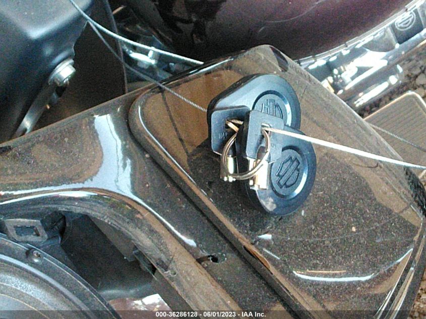 2021 HARLEY-DAVIDSON FLTRK 1HD1KZF15MB664712
