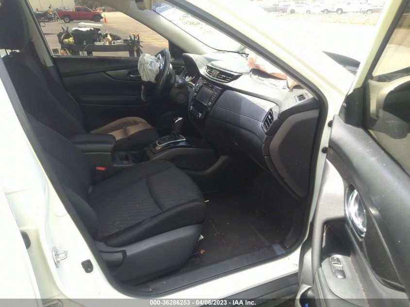 2017 NISSAN ROGUE SV - KNMAT2MTXHP610261