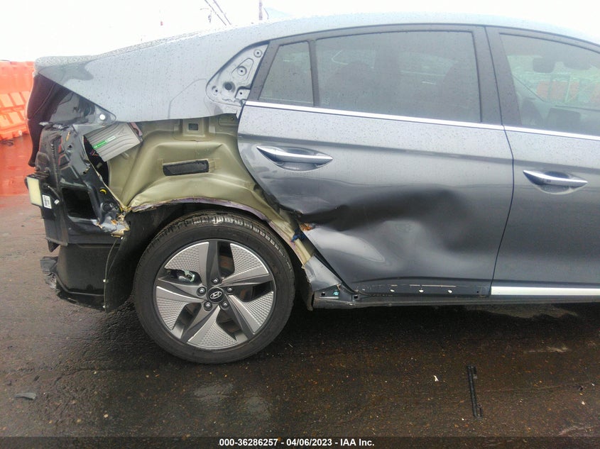 VIN KMHC05LCXLU203468 2020 HYUNDAI IONIQ HYBRID LIMITED