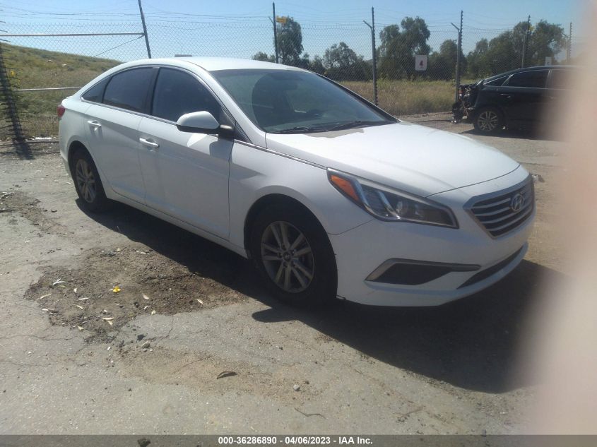 2017 HYUNDAI SONATA SE - 5NPE24AF3HH453716