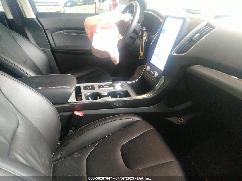 VIN 2FMPK4K92MBA60695 2021 FORD EDGE TITANIUM