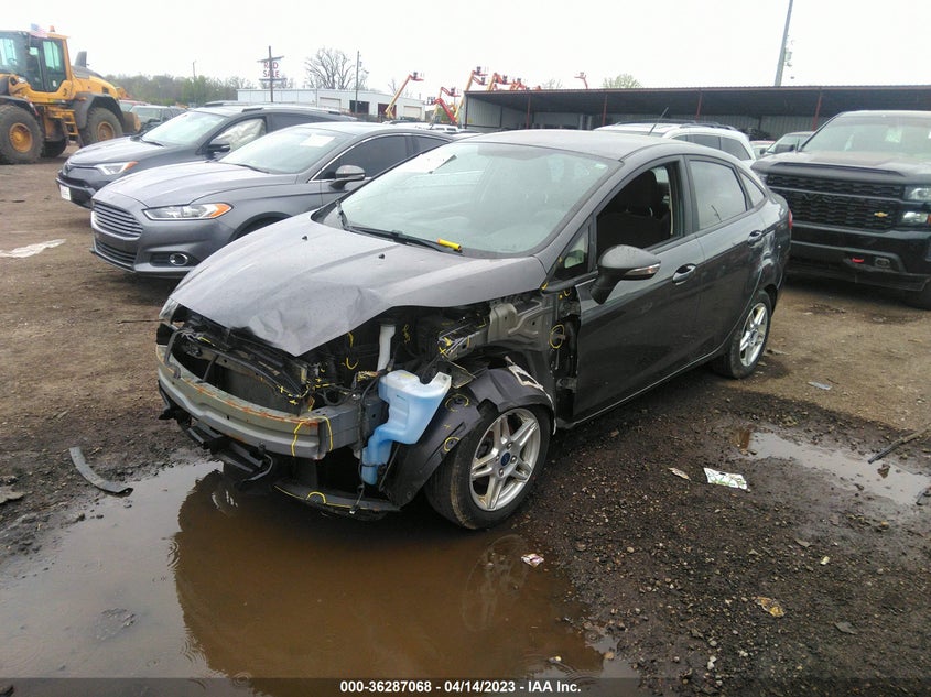 VIN 3FADP4BJ3KM110539 2019 FORD FIESTA SE