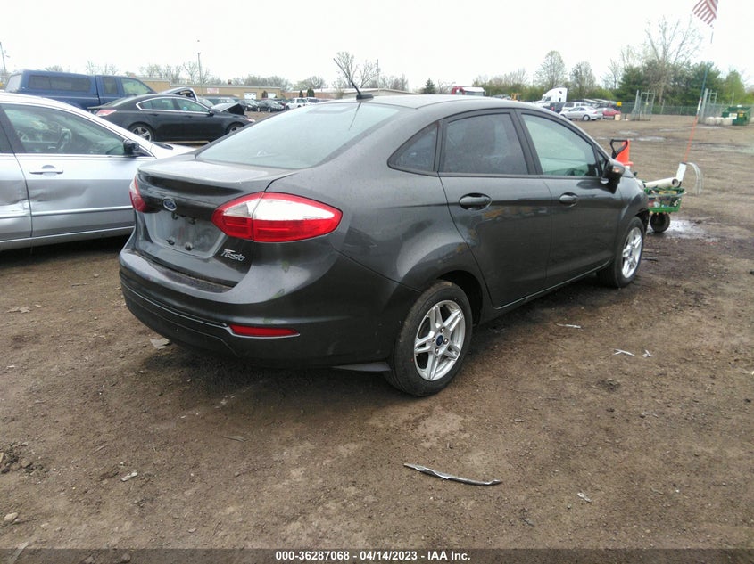 VIN 3FADP4BJ3KM110539 2019 FORD FIESTA SE