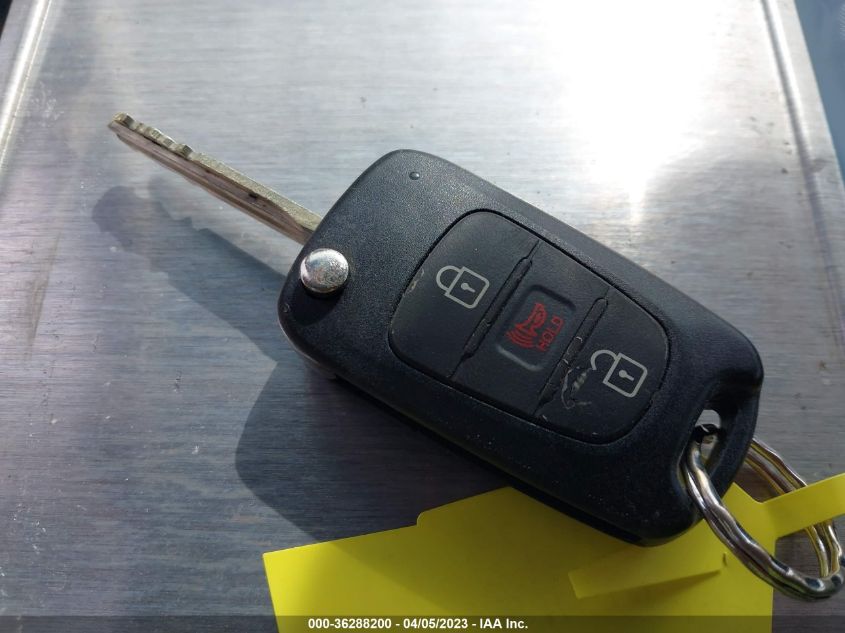 2013 KIA SOUL BASE - KNDJT2A56D7507807