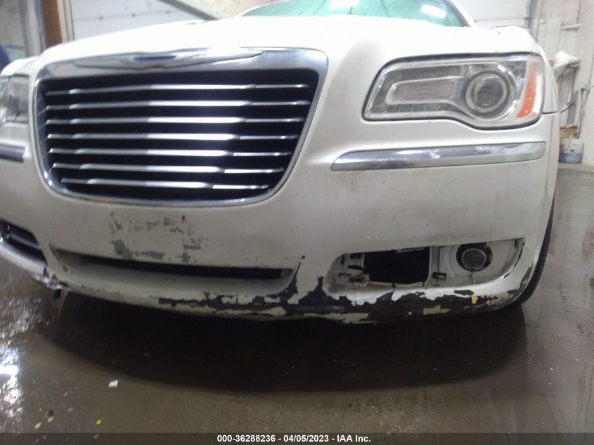 2014 CHRYSLER 300 300C - 2C3CCAKT0EH376836