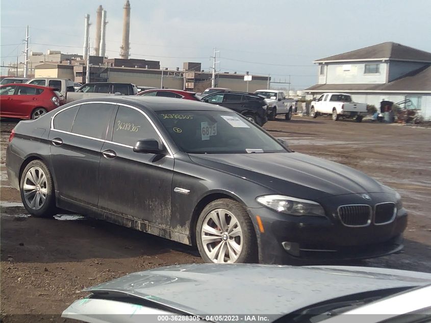 2013 BMW 5 SERIES 535I XDRIVE - WBAFU7C56DDU67613