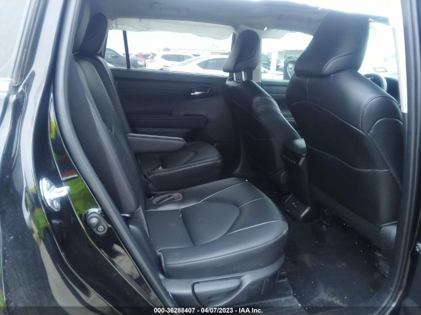 2022 TOYOTA HIGHLANDER XLE - 5TDGZRAHXNS124228