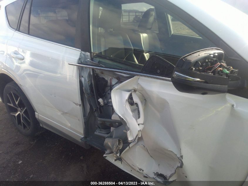 2016 TOYOTA RAV4 SE - JTMJFREV7GD175683